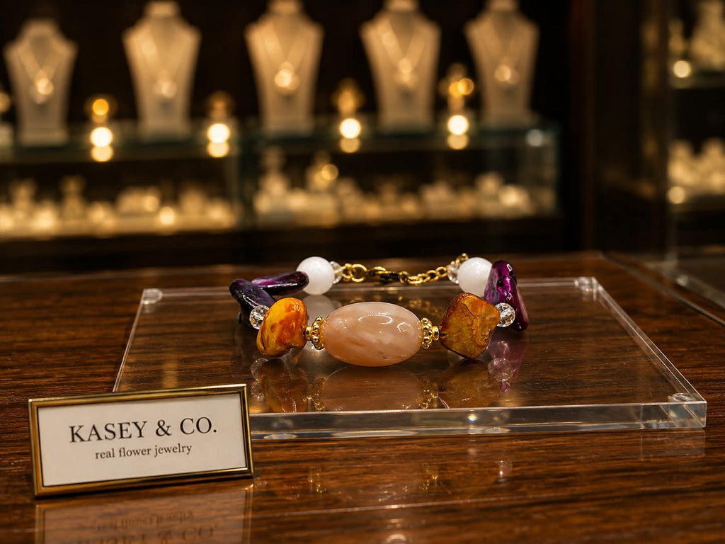 Mother of Pearl & Agate Bracelet